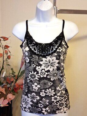 NWOT Designers Remix Collection Luxury Flowy Printed Camisole Elegant Top 2